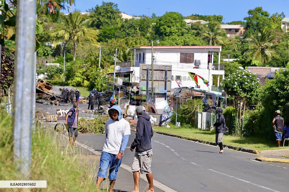 New Caledonia Situation - Clean up operation in the Riviere Salee District - Noumea