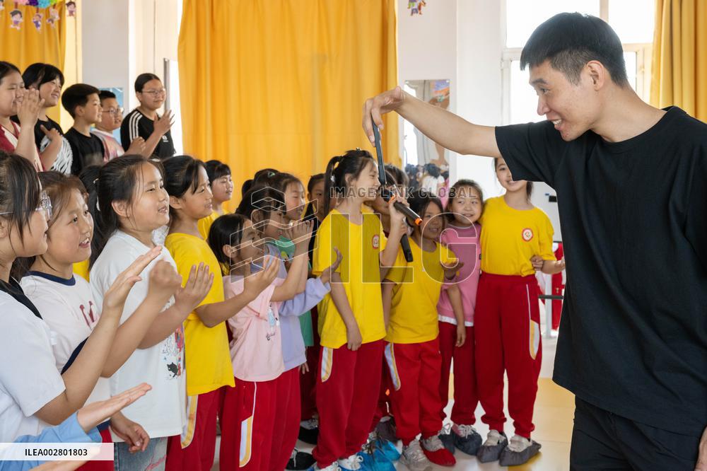 ChineseToday | Music classes bring inspirations to rural children in China's Heilongjiang