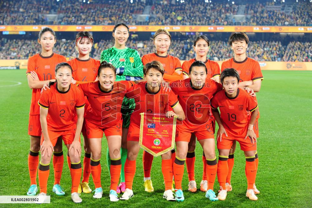 (SP)AUSTRALIA-ADELAIDE-FOOTBALL-FRIENDLY-AUS VS CHN