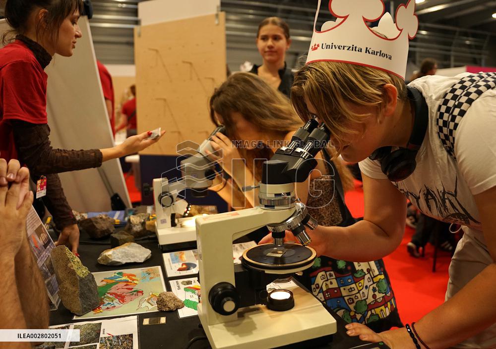 CZECH REPUBLIC-PRAGUE-SCIENCE FAIR