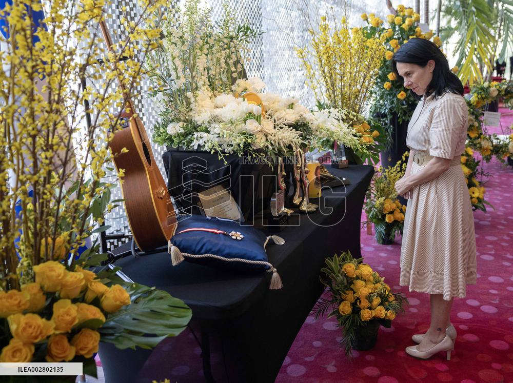 Tribute To Singer Jean-Pierre Ferland - Montreal