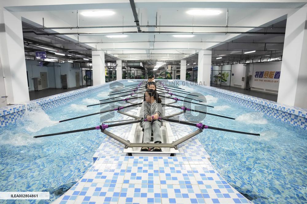 Xinhua Headlines: Chinese schools boost health, happiness with focus on exercise