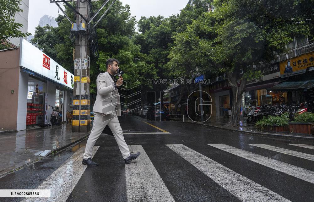 "Laowai" in China | Iraqi food vlogger gains millions of fans in China