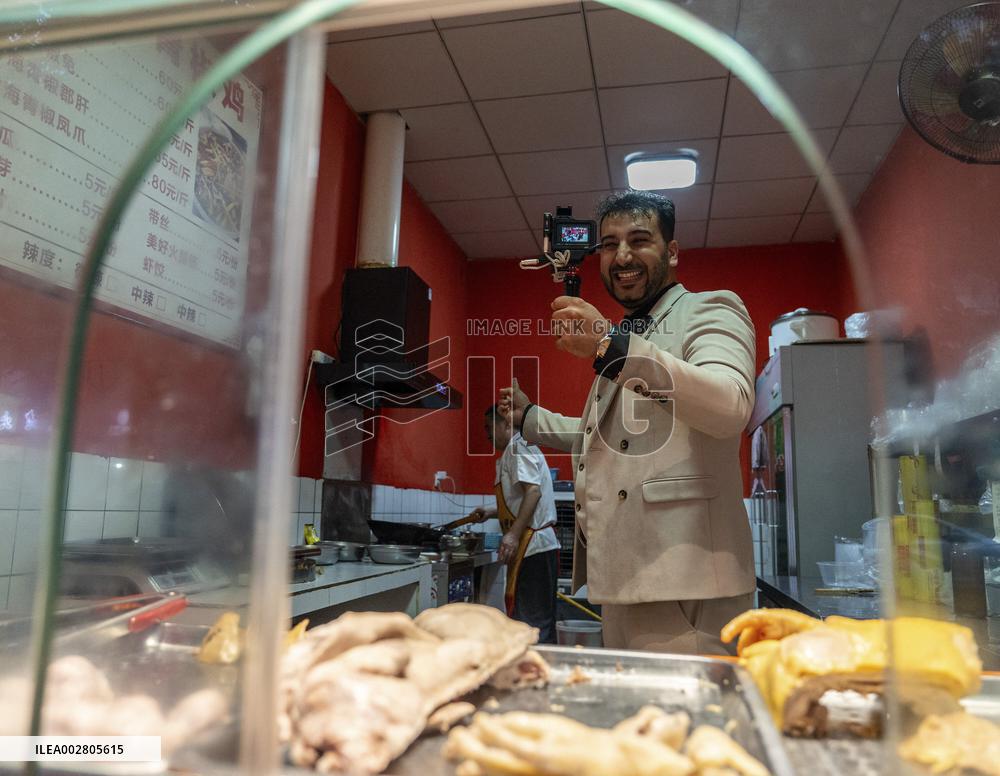 "Laowai" in China | Iraqi food vlogger gains millions of fans in China