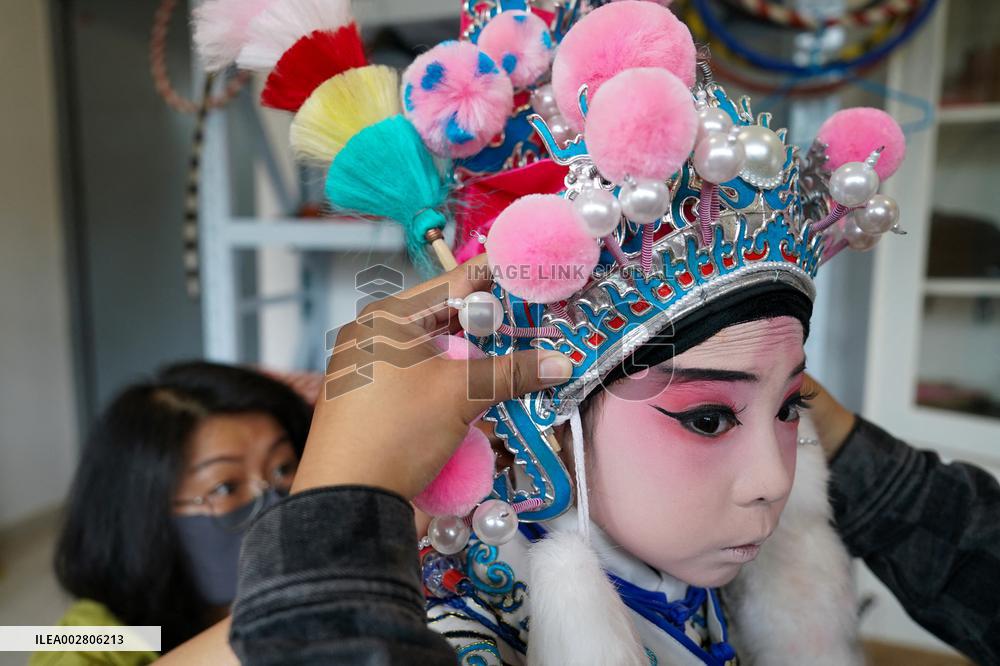 CHINA-JIANGSU-KUNSHAN-KUNQU OPERA CLASS-PUPILS (CN)
