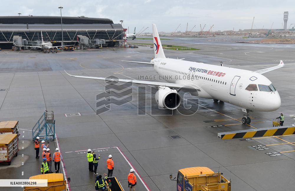 (FOCUS)CHINA-SHANGHAI-HONG KONG-C919-OVERSEAS COMMERCIAL CHARTERED FLIGHT (CN)