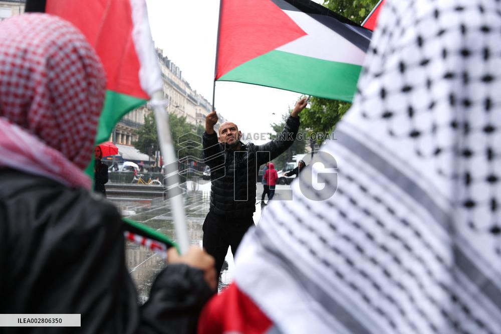 Anti-fascist rally for Clement Meric and Palestinian people - Paris