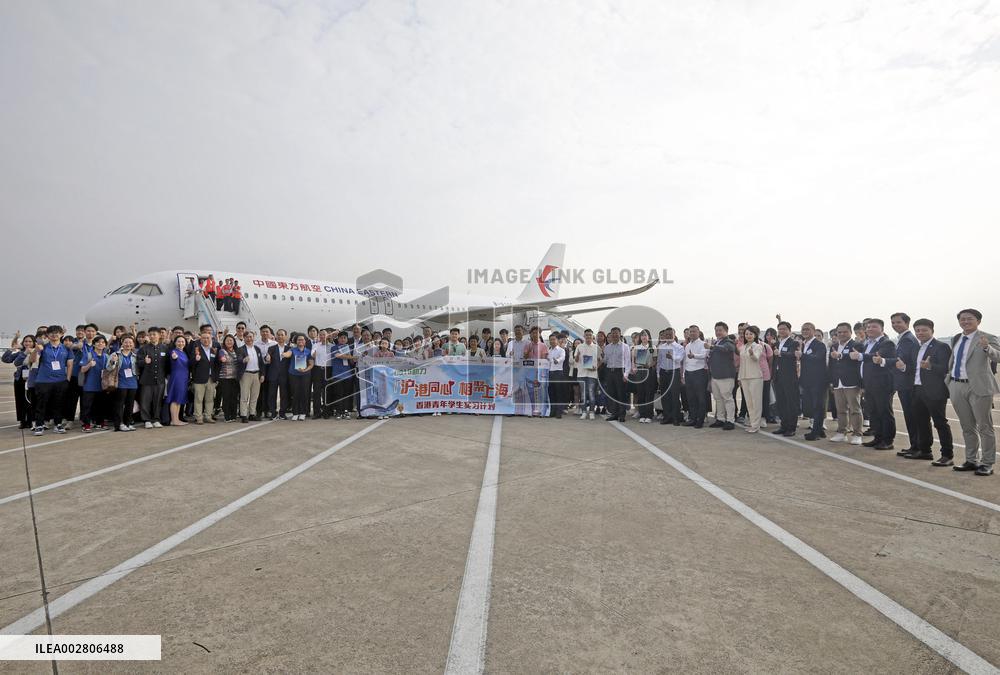 (FOCUS)CHINA-SHANGHAI-HONG KONG-C919-OVERSEAS COMMERCIAL CHARTERED FLIGHT (CN)