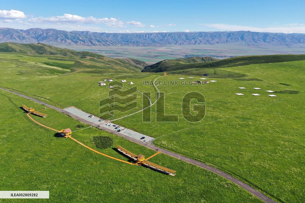 XINHUA PHOTOS OF THE DAY