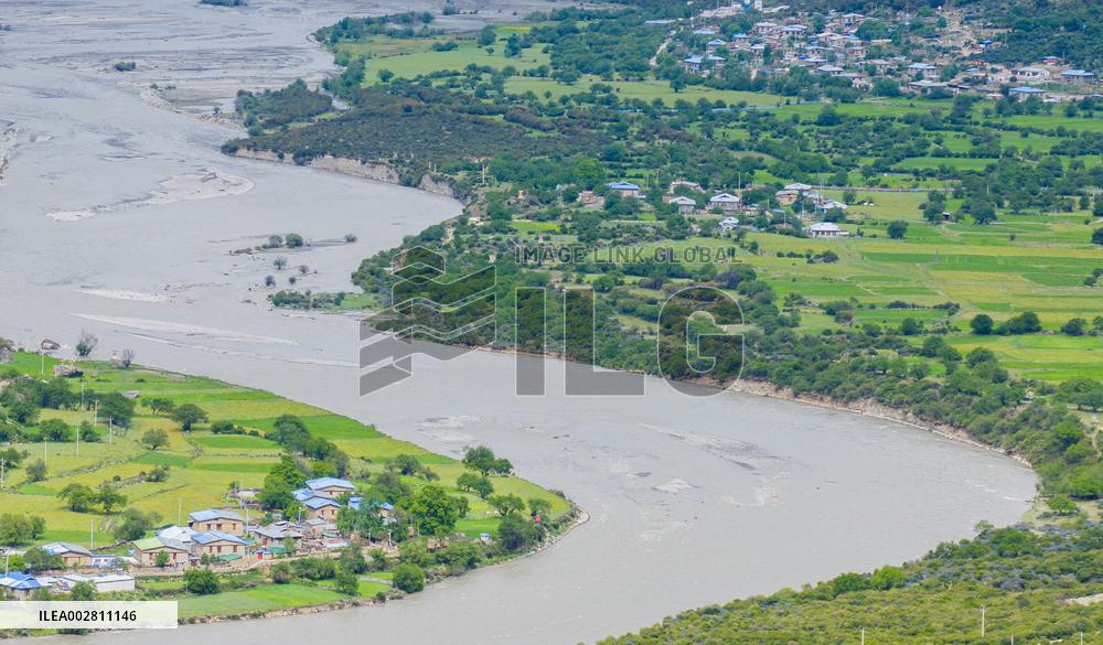 (InXizang)CHINA-XIZANG-LHARI COUNTY-SCENERY (CN)