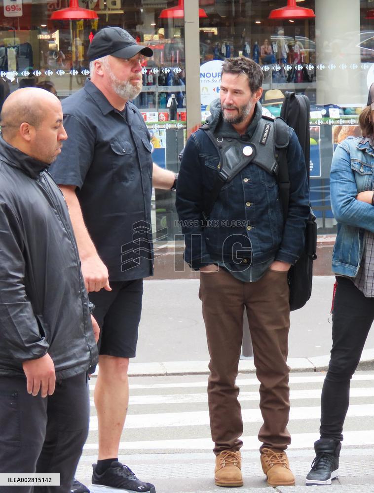 Exclu - Keanu Reeves Arrives At His Concert - Paris