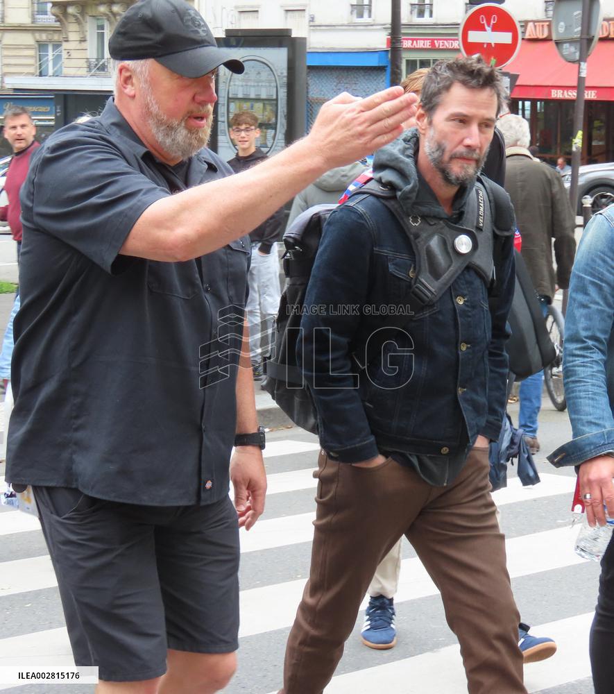 Exclu - Keanu Reeves Arrives At His Concert - Paris