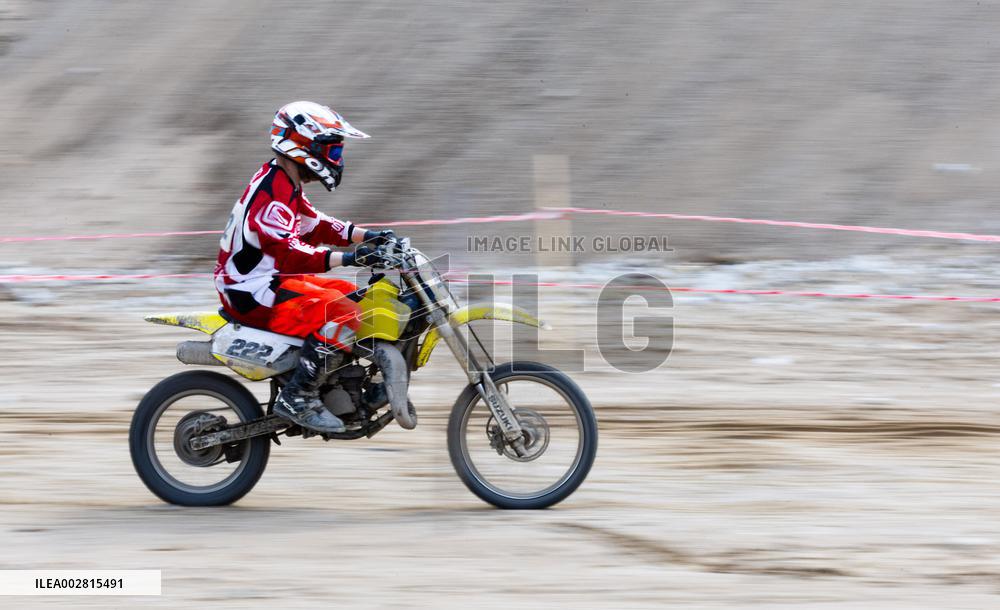 Moped- enduro 24H endurance race