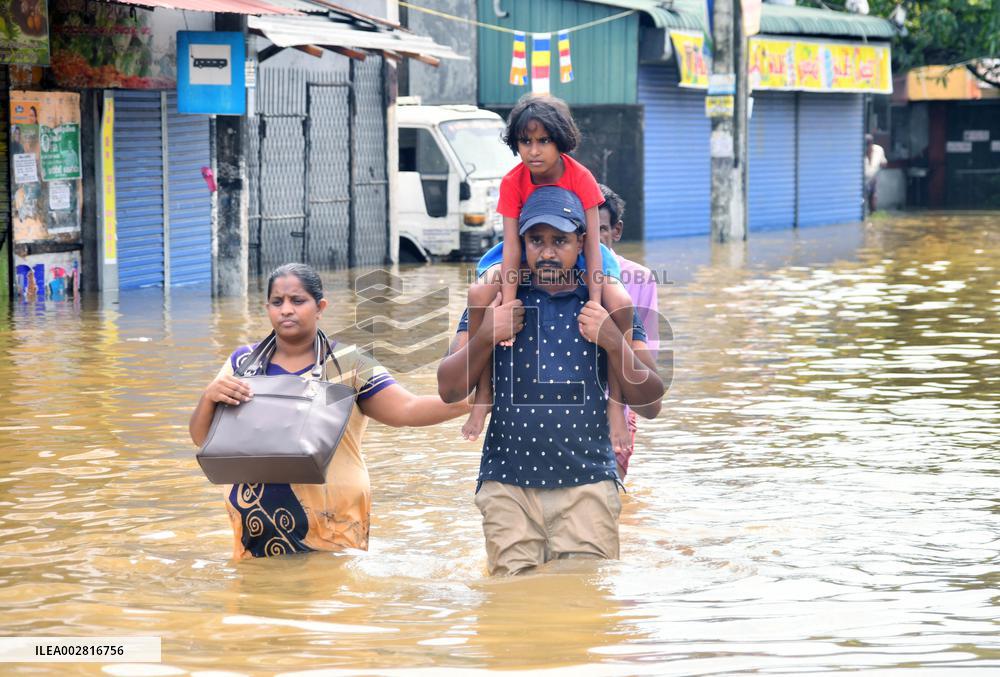 Sri Lanka Monsoon Floods Kill Seven People