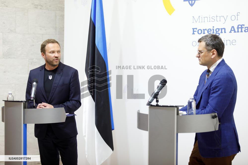 Briefing of Ukrainian and Estonian FMs in Kyiv