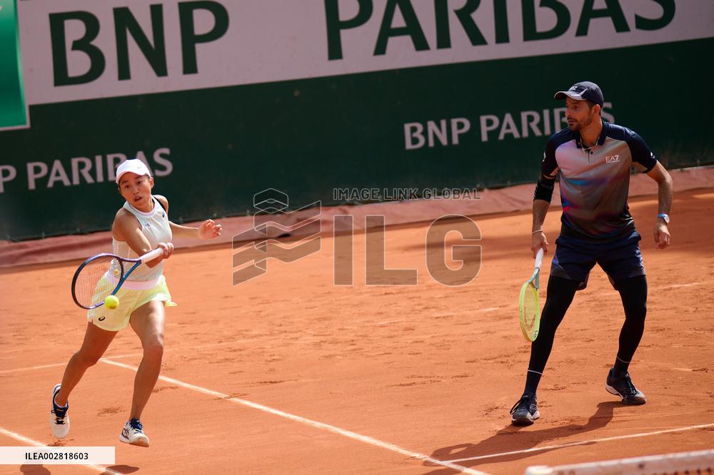 (SP)FRANCE-PARIS-TENNIS-FRENCH OPEN-MIXED DOUBLES