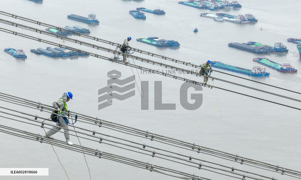 XINHUA PHOTOS OF THE DAY