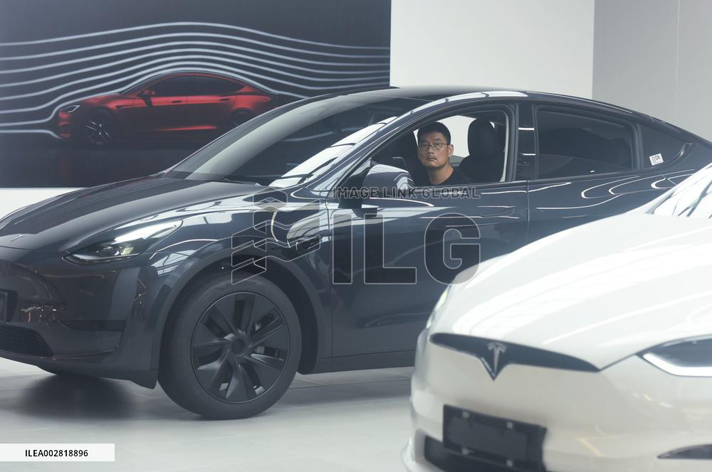 Tesla Shareholders Sue Elon Musk For Alleged Insider Trading