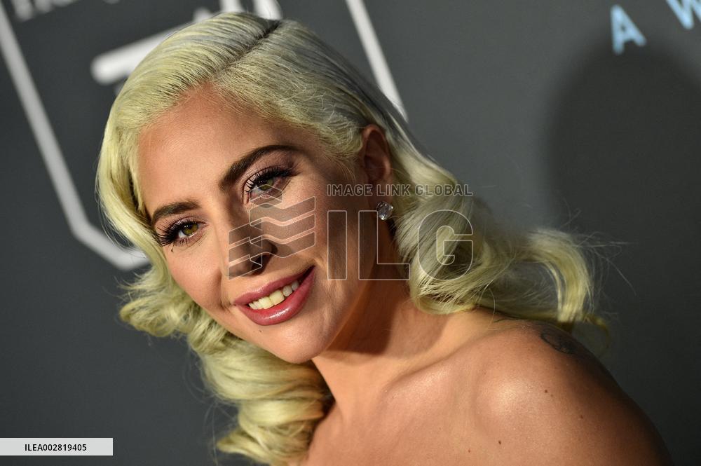 Lady Gaga Sparks Pregnancy Rumors