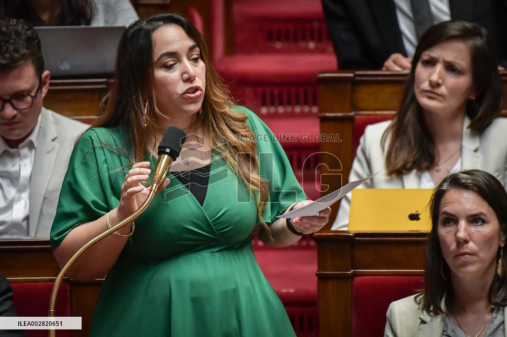Questions to the government at the National Assembly in Paris FA