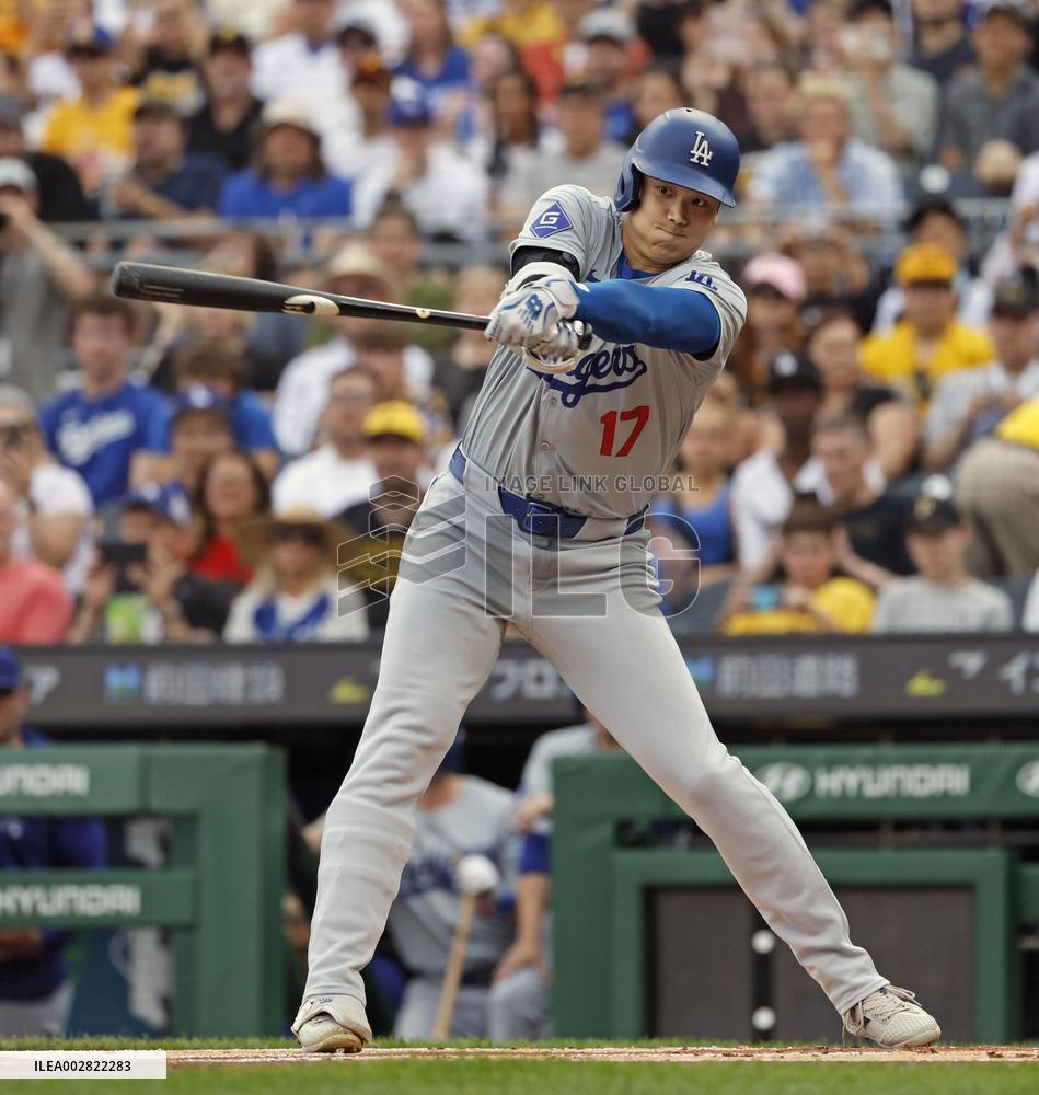 Baseball: Dodgers vs. Pirates