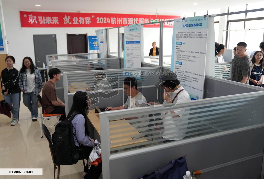 CHINA-ZHEJIANG-HANGZHOU-JOB FAIR (CN)
