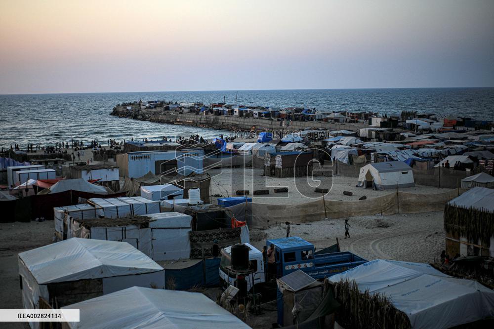 1 Million Palestinians Displaced At Rafah According To UNRWA