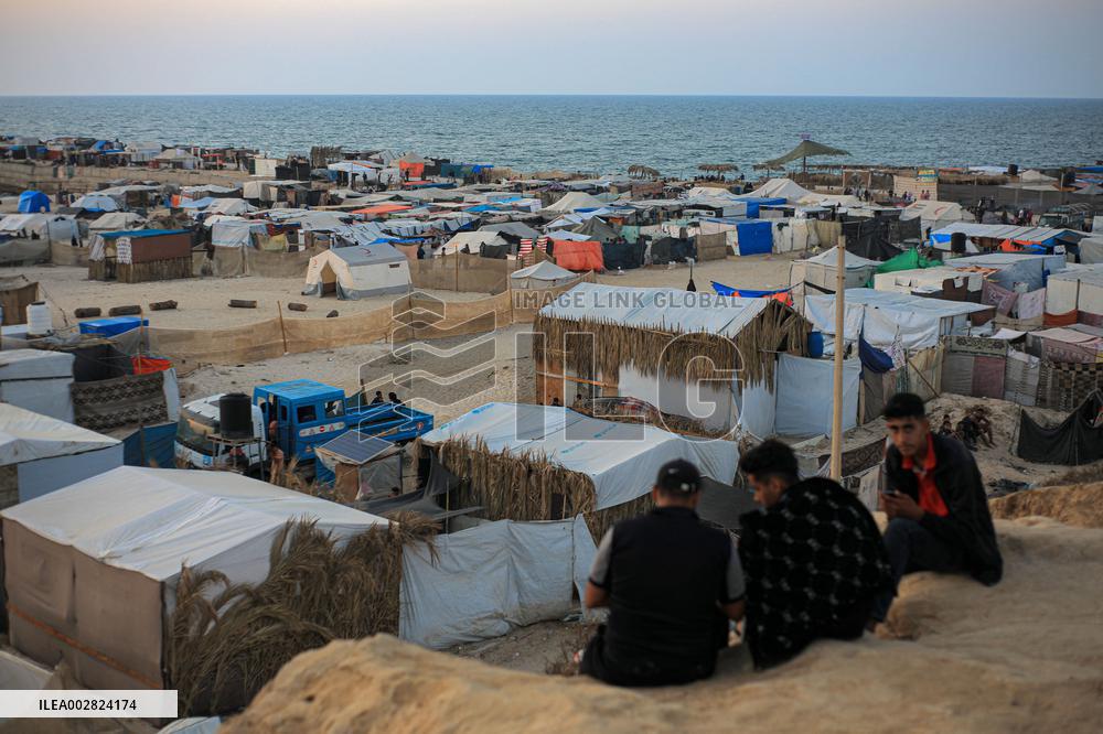 1 Million Palestinians Displaced At Rafah According To UNRWA