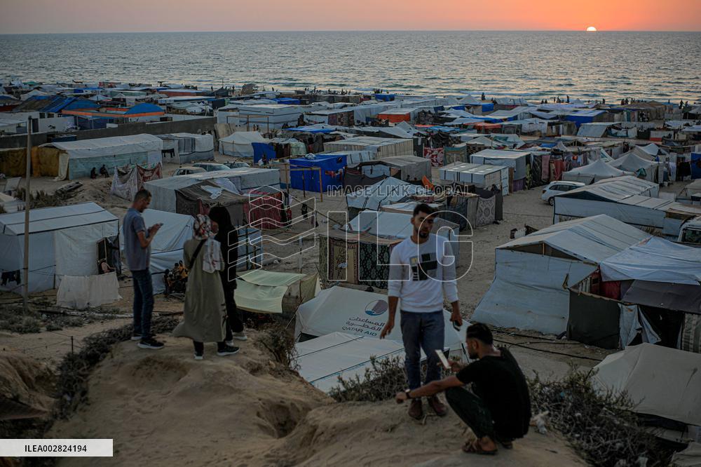 1 Million Palestinians Displaced At Rafah According To UNRWA
