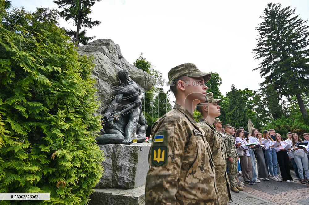 108th death anniversary of Ukrainian poet Ivan Franko in Lviv