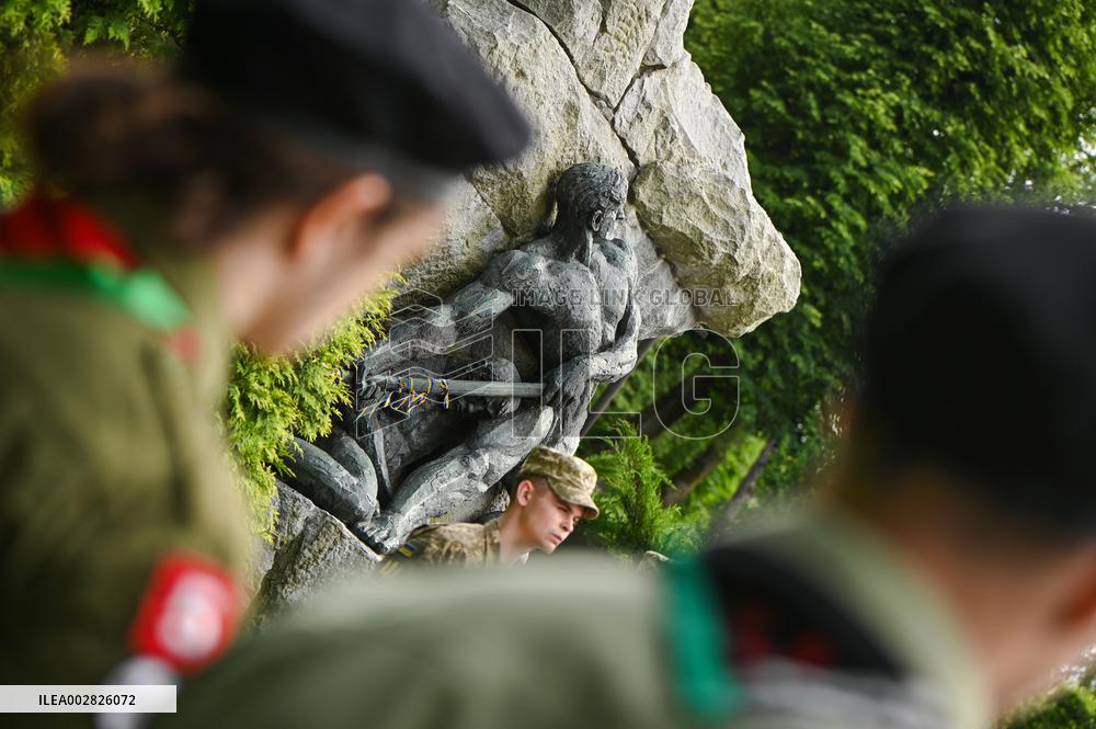 108th death anniversary of Ukrainian poet Ivan Franko in Lviv