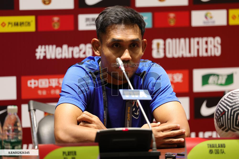 (SP)CHINA-SHENYANG-FOOTBALL-WORLD CUP QUALIFIER-CHN VS THA-PRESS CONFERENCE(CN)