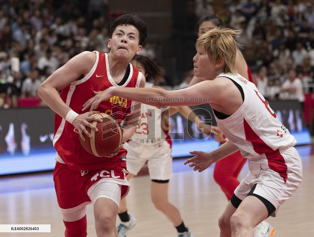 (SP)CHINA-SHAANXI-XI'AN-BASKETBALL-WOMEN-FRIENDLY-CHN VS JPN (CN)
