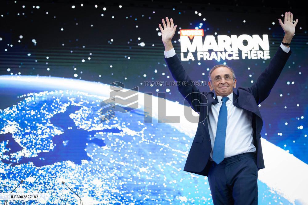 Last Campaign Meeting For Marion Marechal - Nice