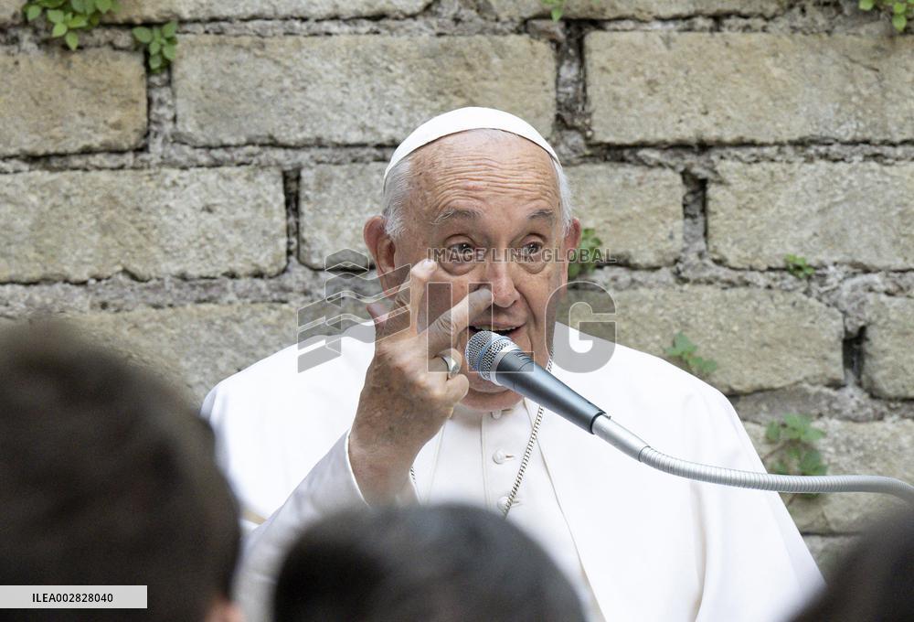 Surprise Visit of Pope Francis To Families In Garage of A Building - Rome