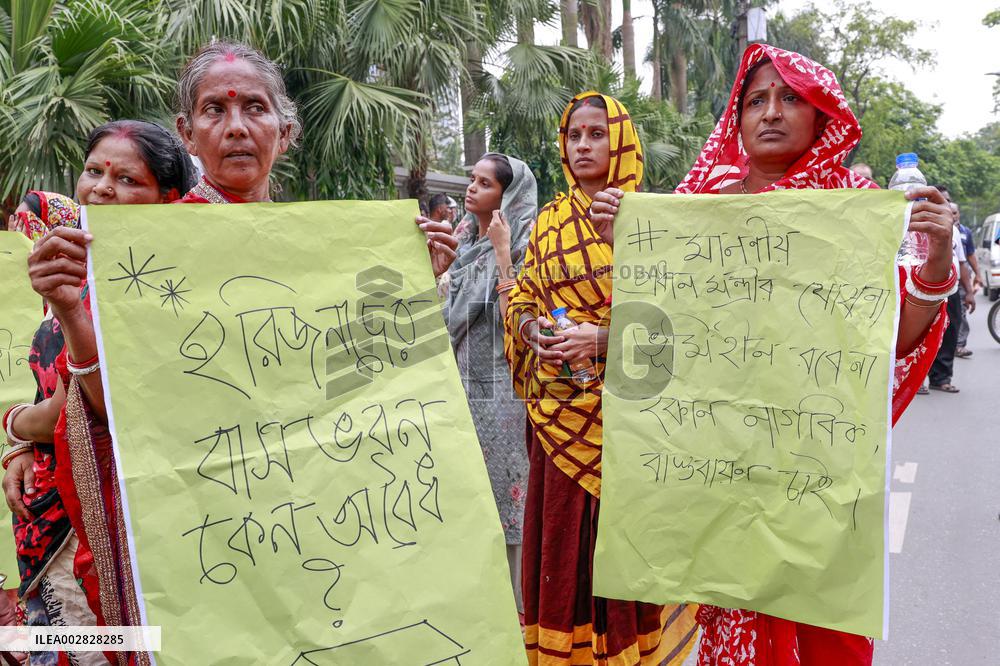 Protest Against Expulsion Of Harijans From The Mironzilla Colony - Bangladesh