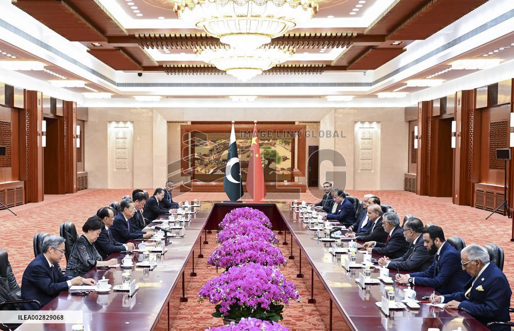 CHINA-BEIJING-ZHAO LEJI-PAKISTANI PM-MEETING (CN)