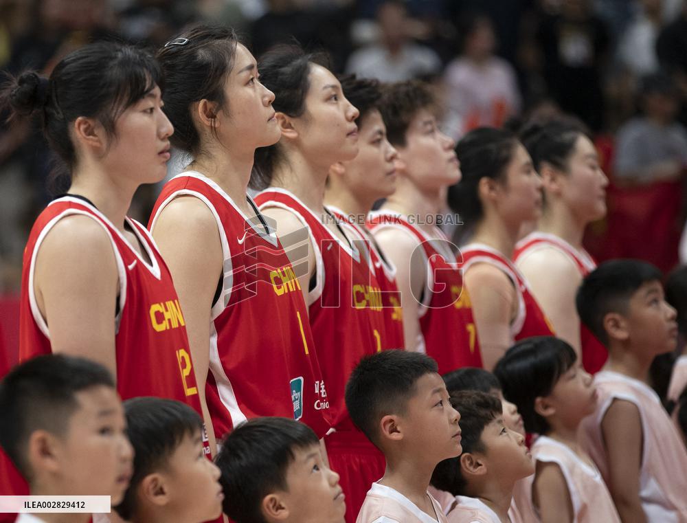 (SP)CHINA-SHAANXI-XI'AN-BASKETBALL-WOMEN-FRIENDLY-CHN VS JPN(CN)