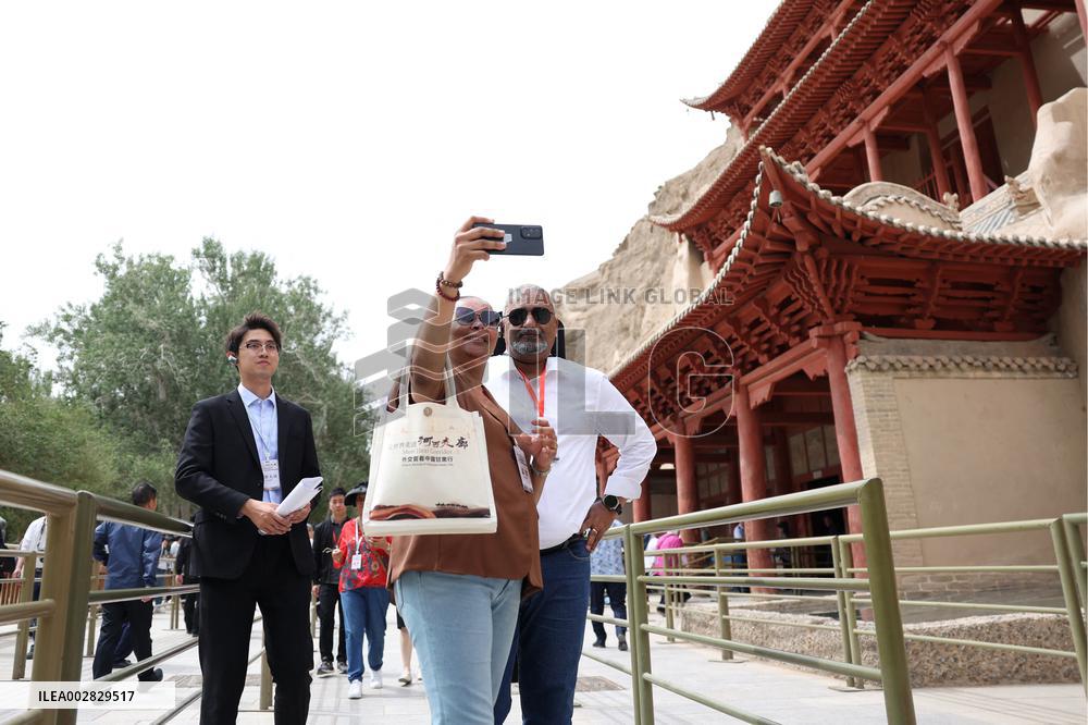 CHINA-GANSU-ENVOYS-VISIT (CN)