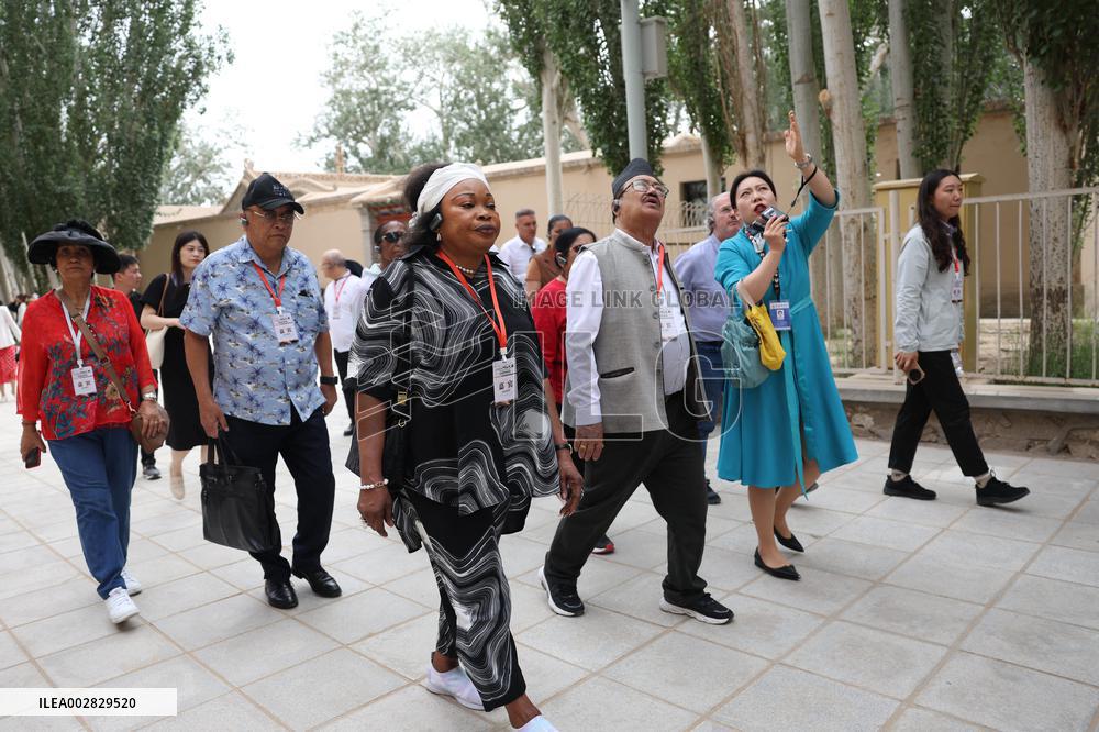 CHINA-GANSU-ENVOYS-VISIT (CN)