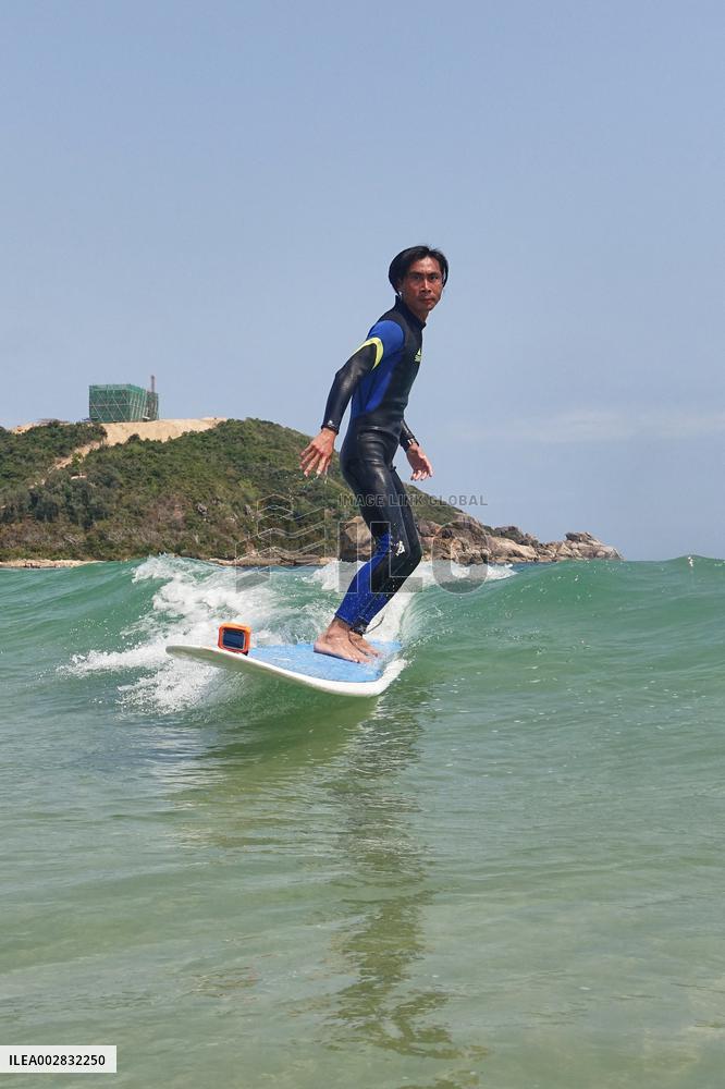 (SP)CHINA-HAINAN-SANYA-SPORTS-TOURISM-SURFING (CN)