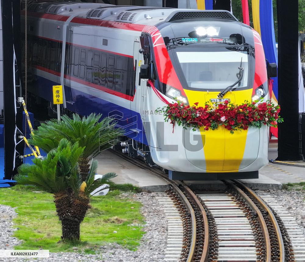 CHINA-HUNAN-ZHUZHOU-ETS3 TRAIN-ROLL-OFF (CN)