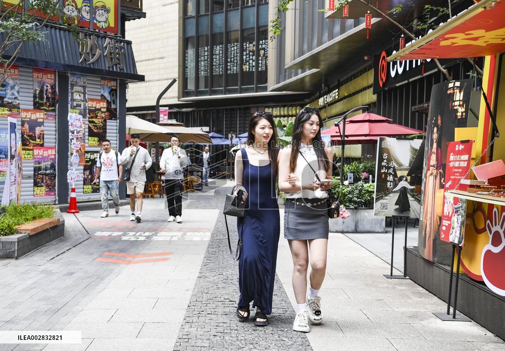 CHINA-CHONGQING-STREETS AND ALLEYS-UPGRADE (CN)