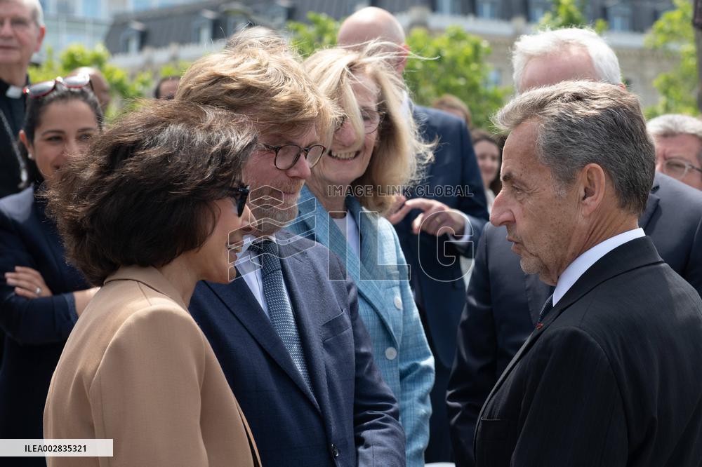 Presidents Macron And Biden At Arc de Triomphe Ceremony - Paris