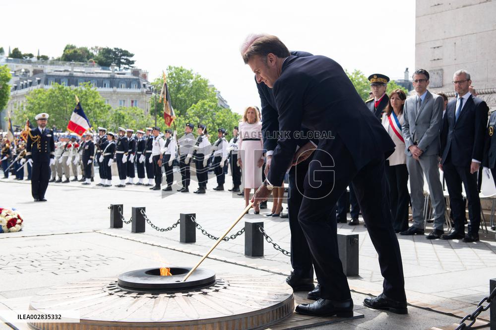 Presidents Macron And Biden At Arc de Triomphe Ceremony - Paris
