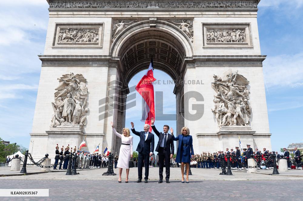 Presidents Macron And Biden At Arc de Triomphe Ceremony - Paris
