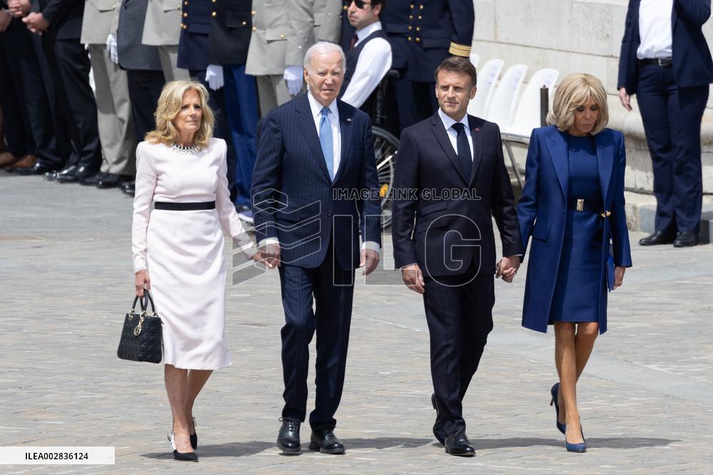 Joe Biden takes part in a Ceremony at the Arc de Triomphe - Paris