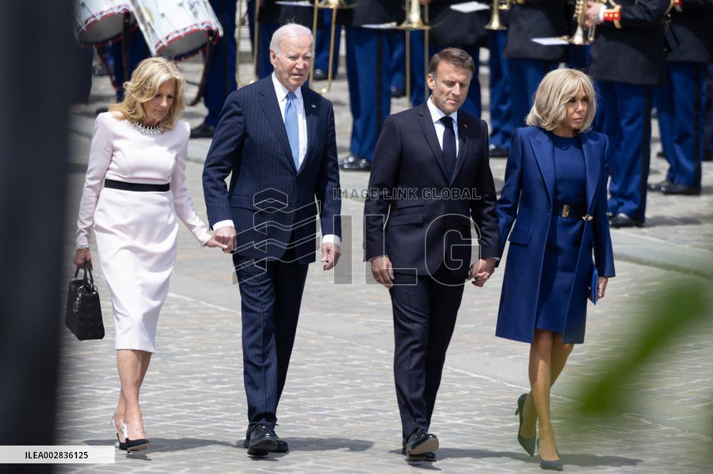 Joe Biden takes part in a Ceremony at the Arc de Triomphe - Paris