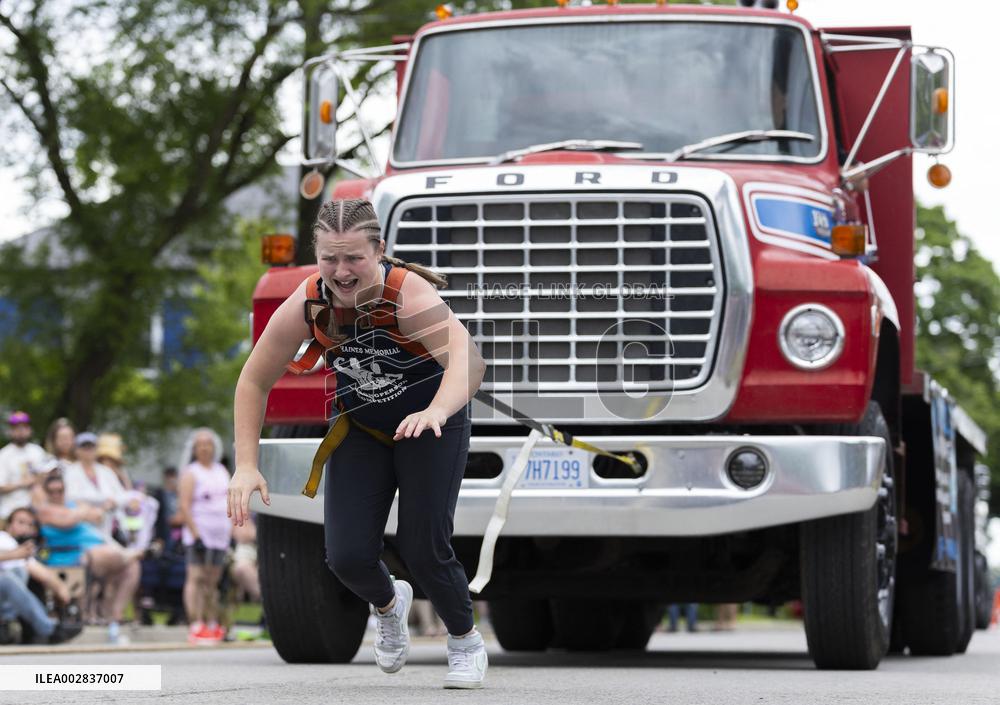 (SP)CANADA-DUNNVILLE-STRONGMAN AND STRONGWOMAN COMPETITION