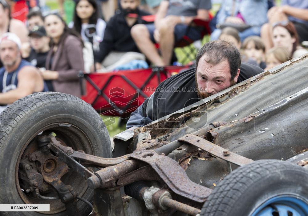 (SP)CANADA-DUNNVILLE-STRONGMAN AND STRONGWOMAN COMPETITION